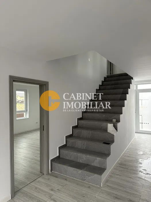 Casa 6 camere 268 MP Valea Lupului - Poză 16