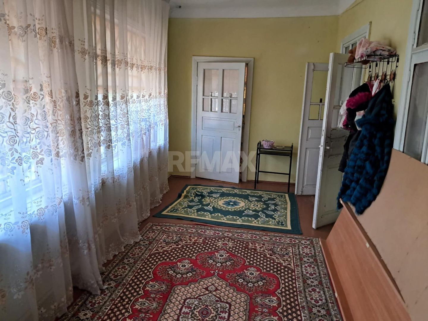 Casă de vânzare în Hâncești - Poză 2