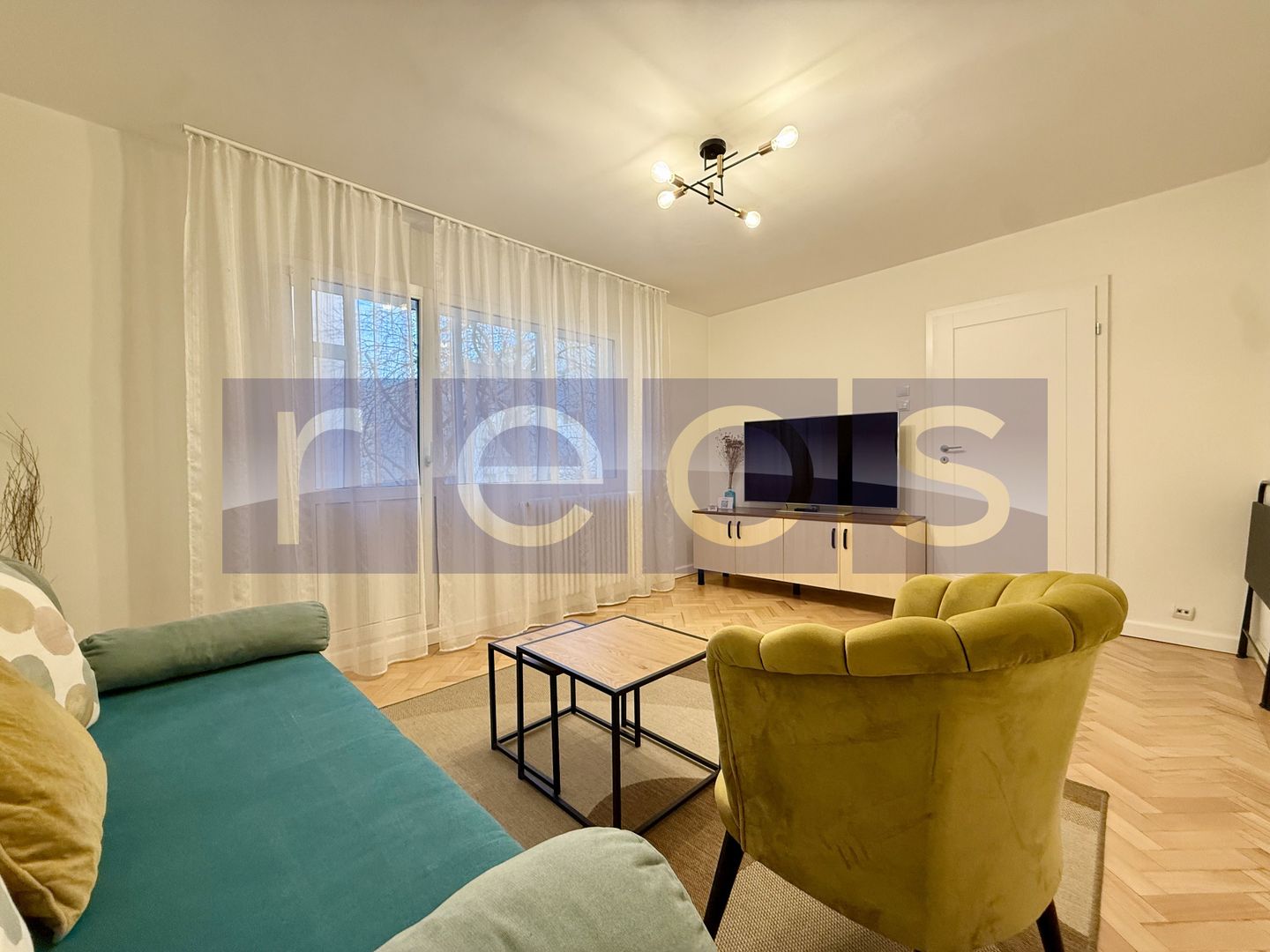 VÂNZARE 4 CAMERE | ZONA TITAN | MOBILAT ȘI UTILAT - Poză 3