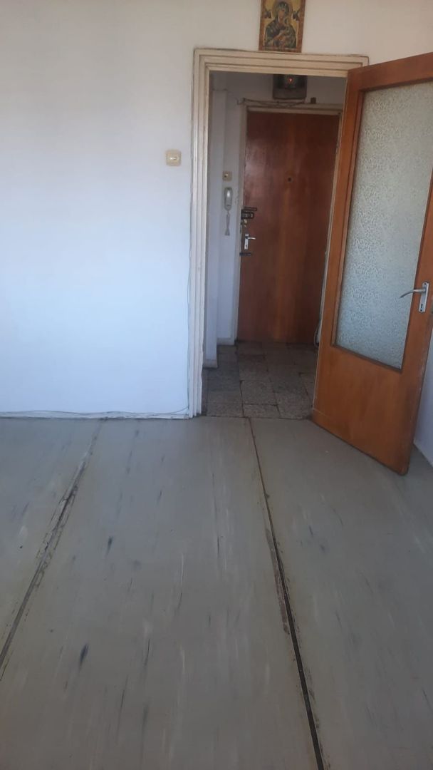 Apartament de vanzare  2 camere Drumul Taberei - Poză 9