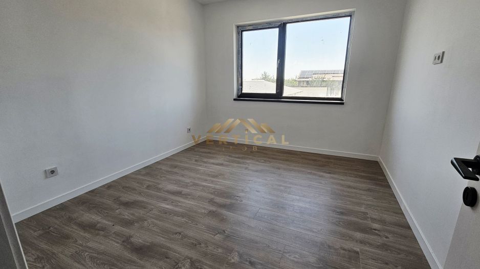 Casa individuala 4 camere | curte amenajata | comuna Berceni - Poză 16