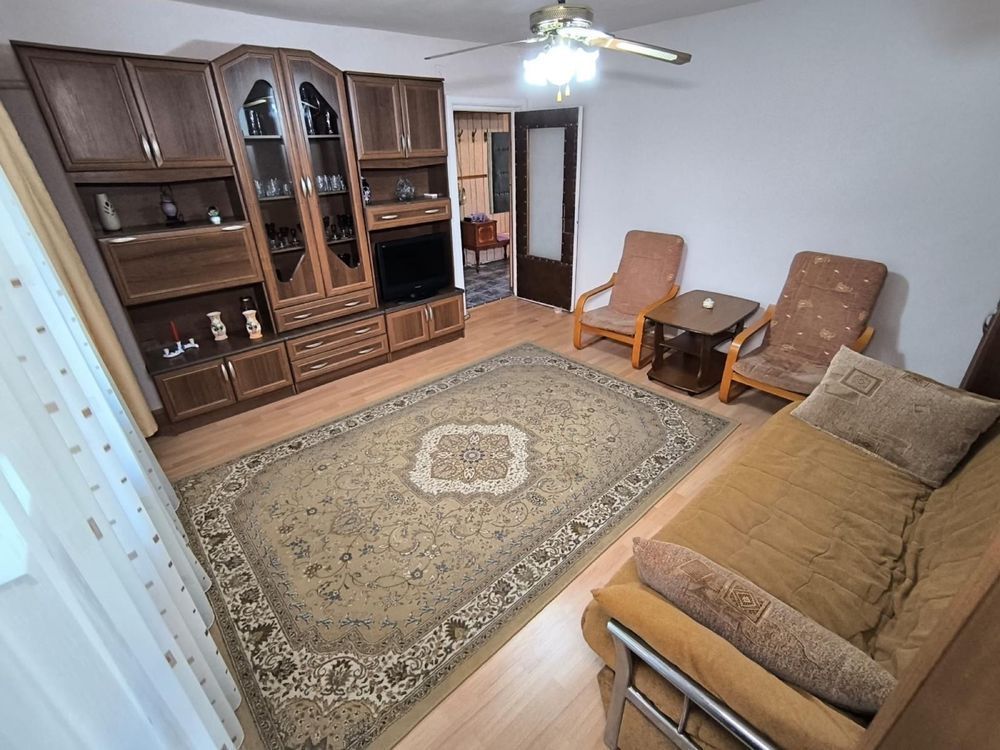 Girocului | 3 Camere | Etaj 1 | Decomandat | Mobilat si Utilat - Poză 1