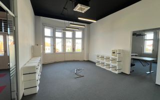 Sapient | Spatiu de birouri ultracentral _ Piața Unirii, Oradea - Poză 2