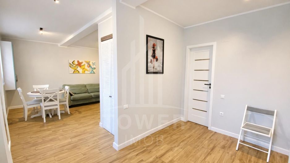 Casă cu 3 camere și curte - Zona Terezian - Poză 4