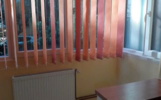 Apartament 1 camera  parter cu balcon si centrala - Poză 3