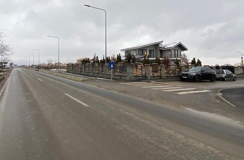 Vindem teren 500 mp cu toate utilitatile zona Cristian - Poză 3