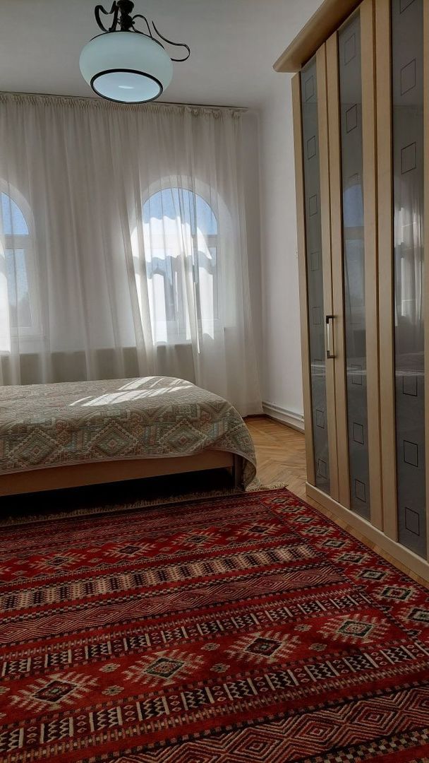 Apartament ultracentral de închiriat - Poză 4