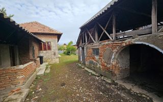 Casa de vanzare Golesti - zona Muzeu - Poză 7