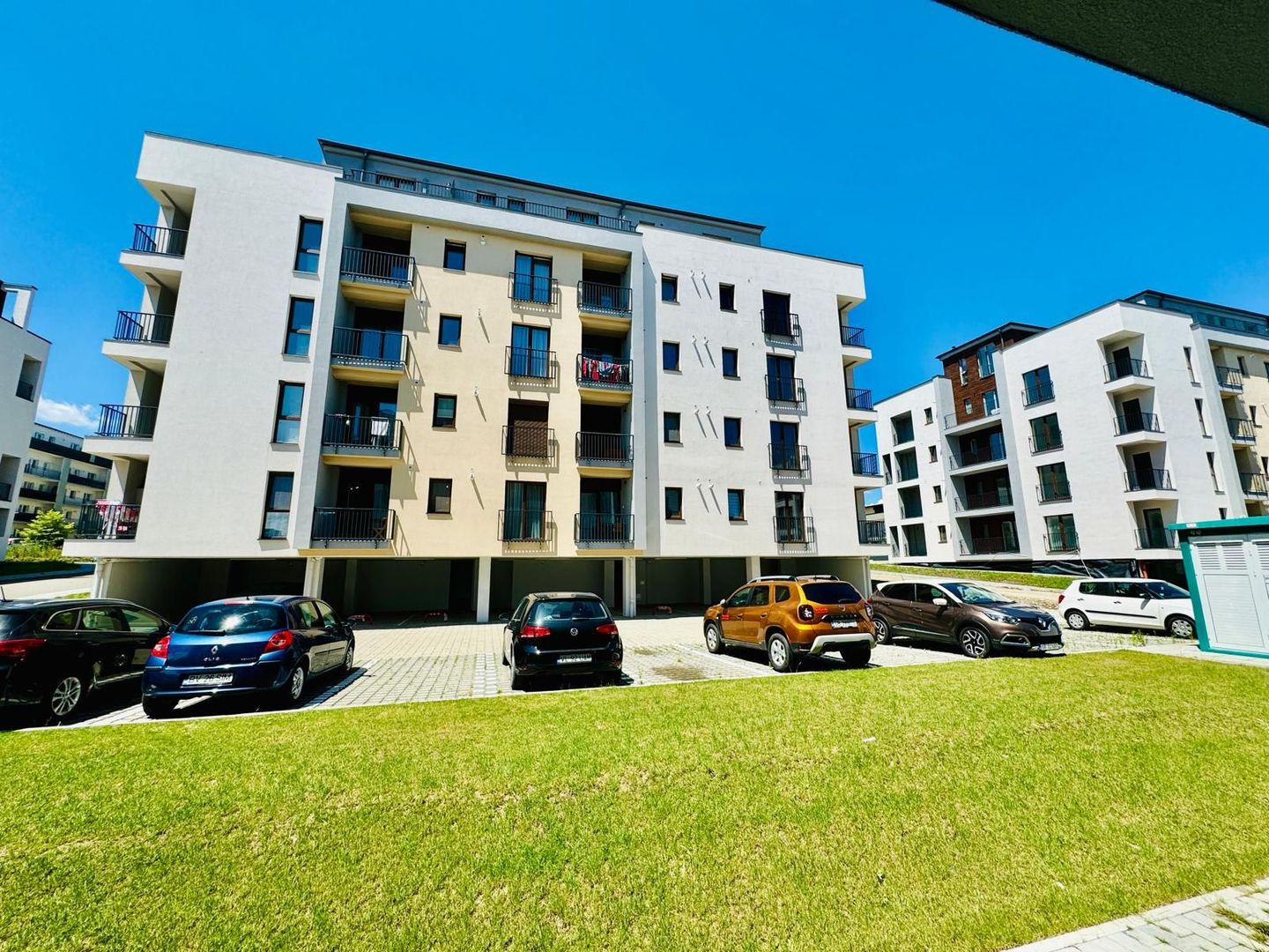 Penthouse cu 4 camere si terasa 60 mp, Sibiu - Poză 5