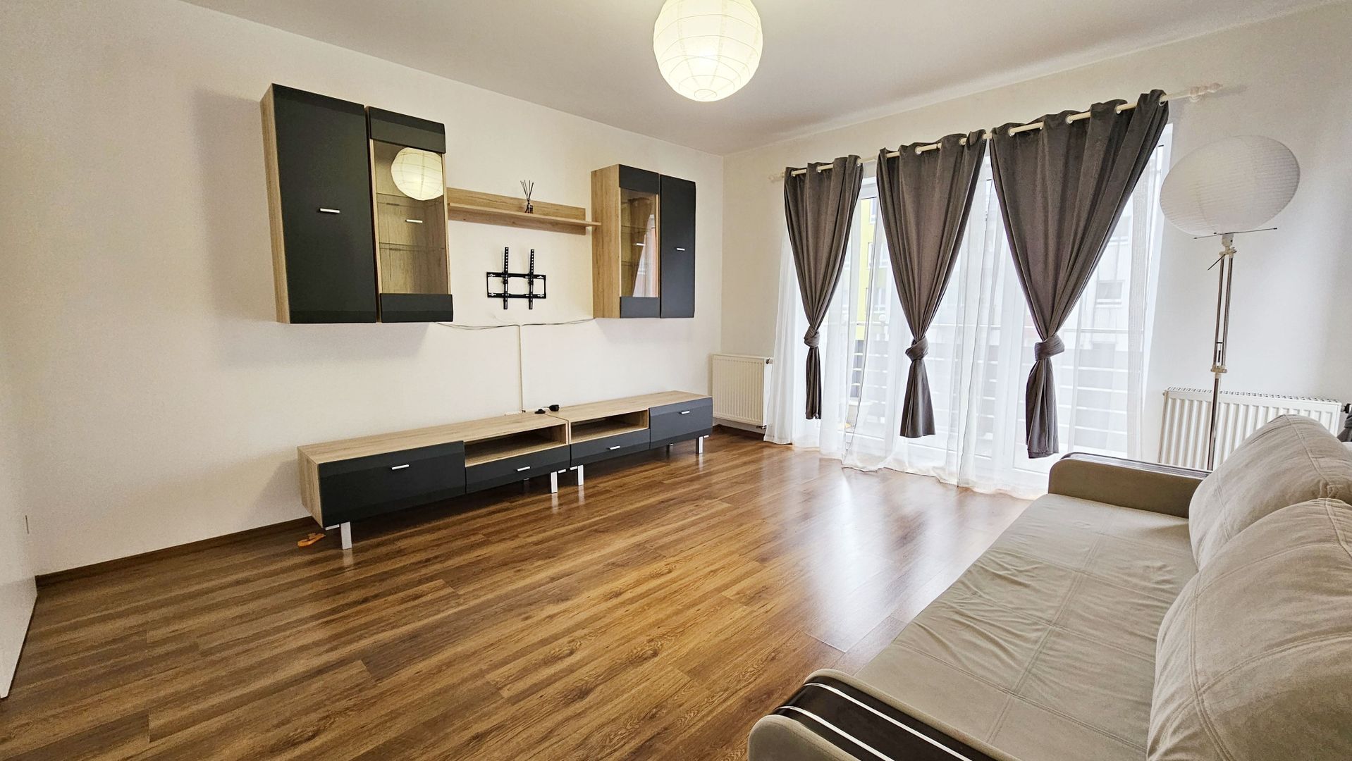Avantgarden bloc nou, apartament mobilat, parcare,beci - Poză 3