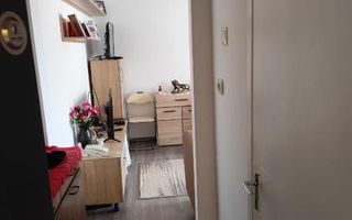 Garsoniera zona Sagului mobilata - Poză 3