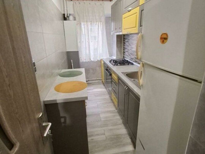 Garsoniera 40 mp Nerva Traian Metrou Timpuri Noi Mall Vitan - Poză 4