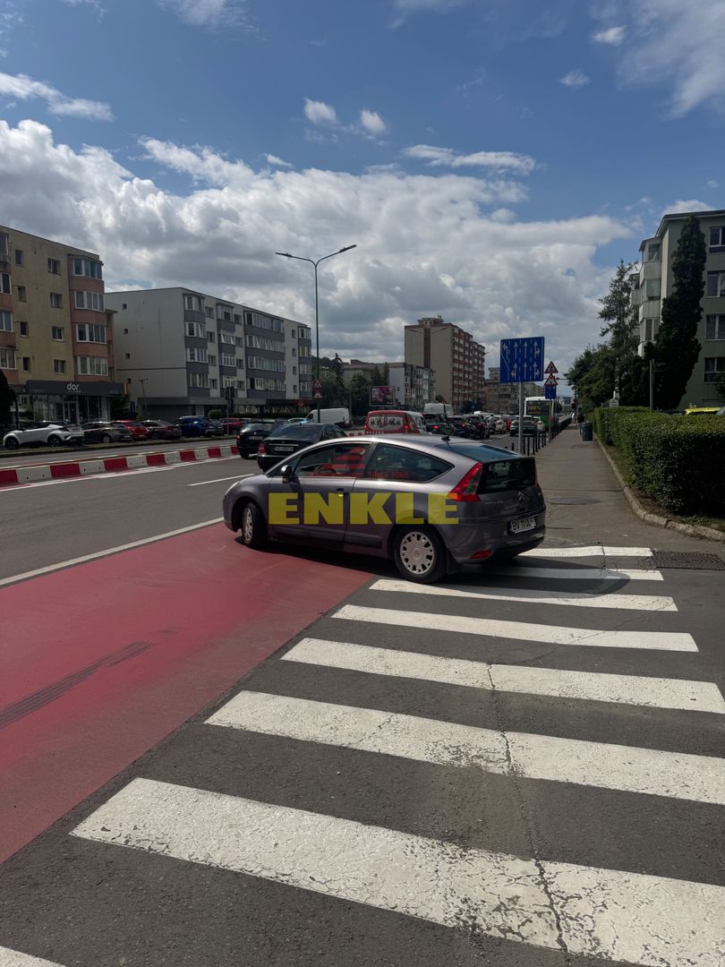 Vand spatiu comercial Brasov ,str.Jupiter, 48mp pret negociabil! - Poză 5