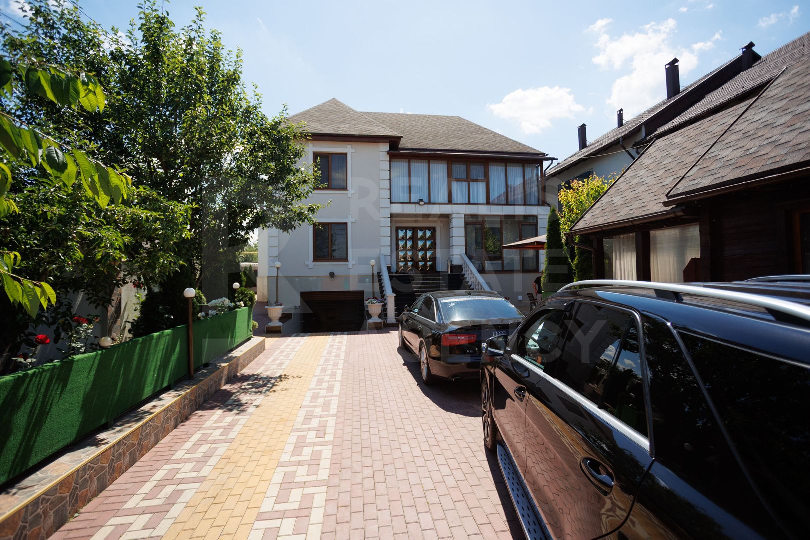 Vânzare, casă, 5 camere, str. Petru Rareș, Durlești - Poză 1