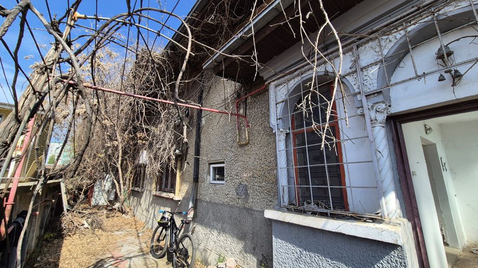 Casa S+P+1+Pod - 210,73 mp + teren 176 mp - zona Baicului - Gara Obor - Poză 2