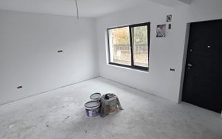 Vila individuala 4 camere finisaje la alegere Str Martisor - Poză 4