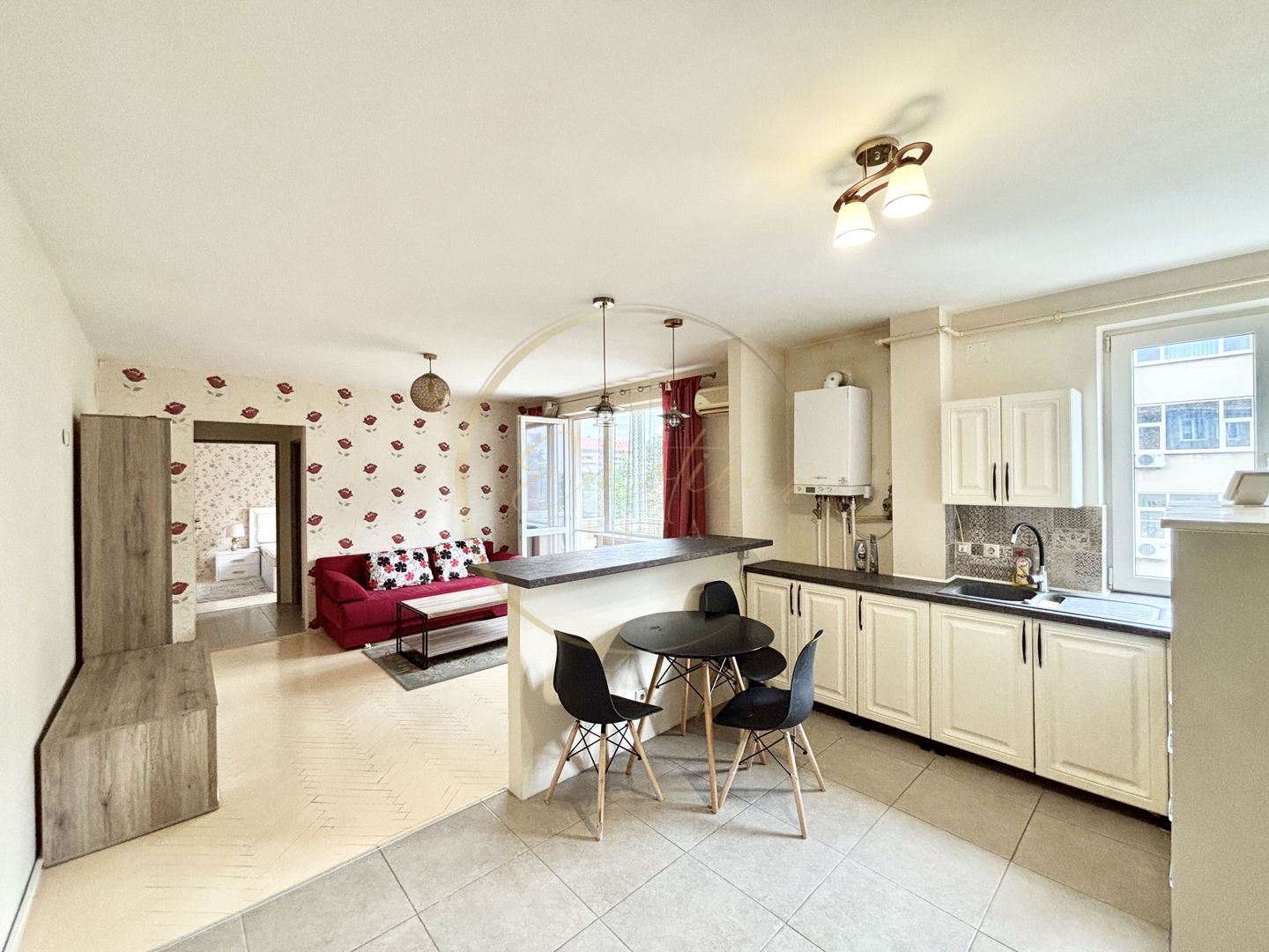 Apartament 2 camere - Ultracentral | Centrala proprie - Poză 2