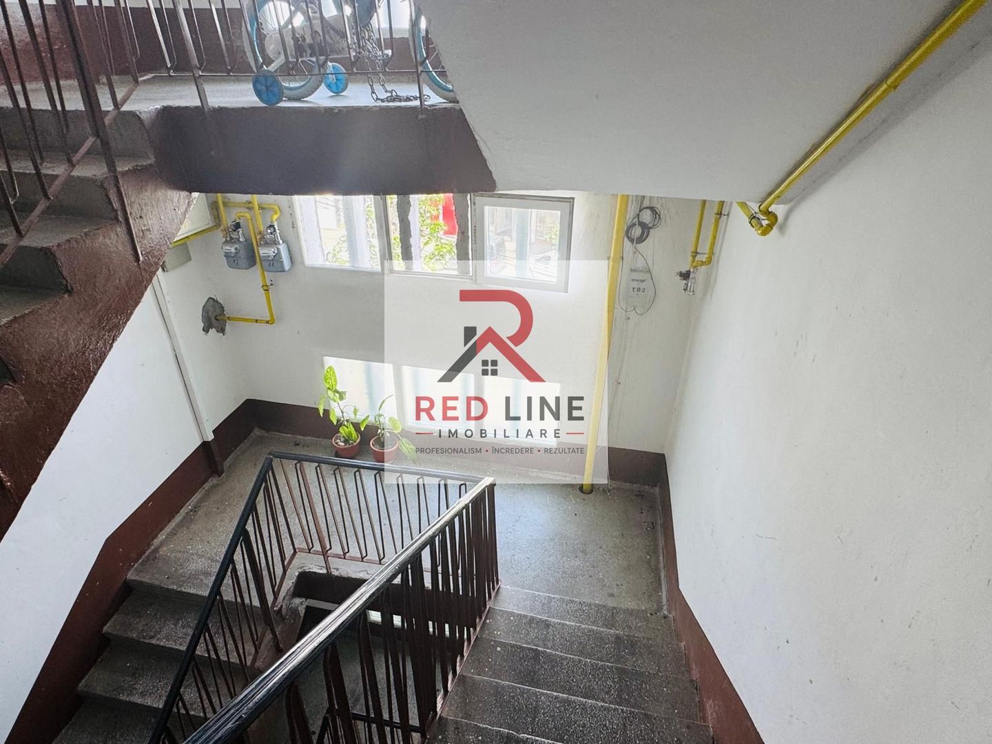 EXCLUSIVITATE | Apartament 2 camere, etaj intermediar, Crihala Sud - Poză 3