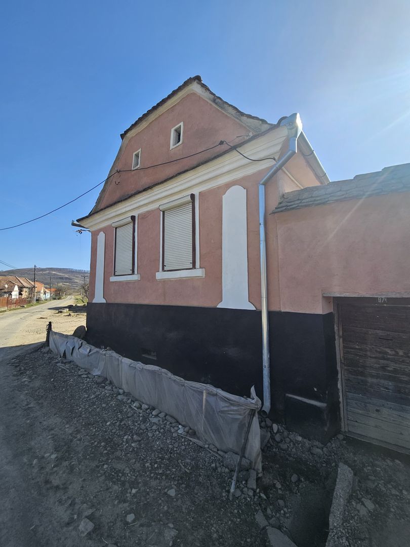 CASA SASEASCA DE POVESTE- CLOASTERF- SASCHIZ/MURES- DE VANZARE! - Poză 3