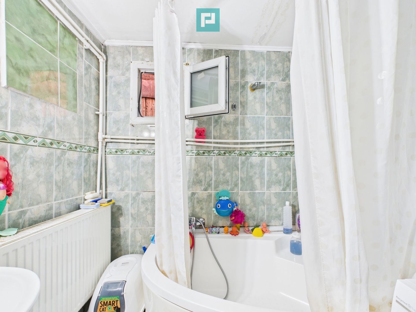 Casă cu 4 camere pe Bd. Laminorului – modernă și întreținută - Poză 8