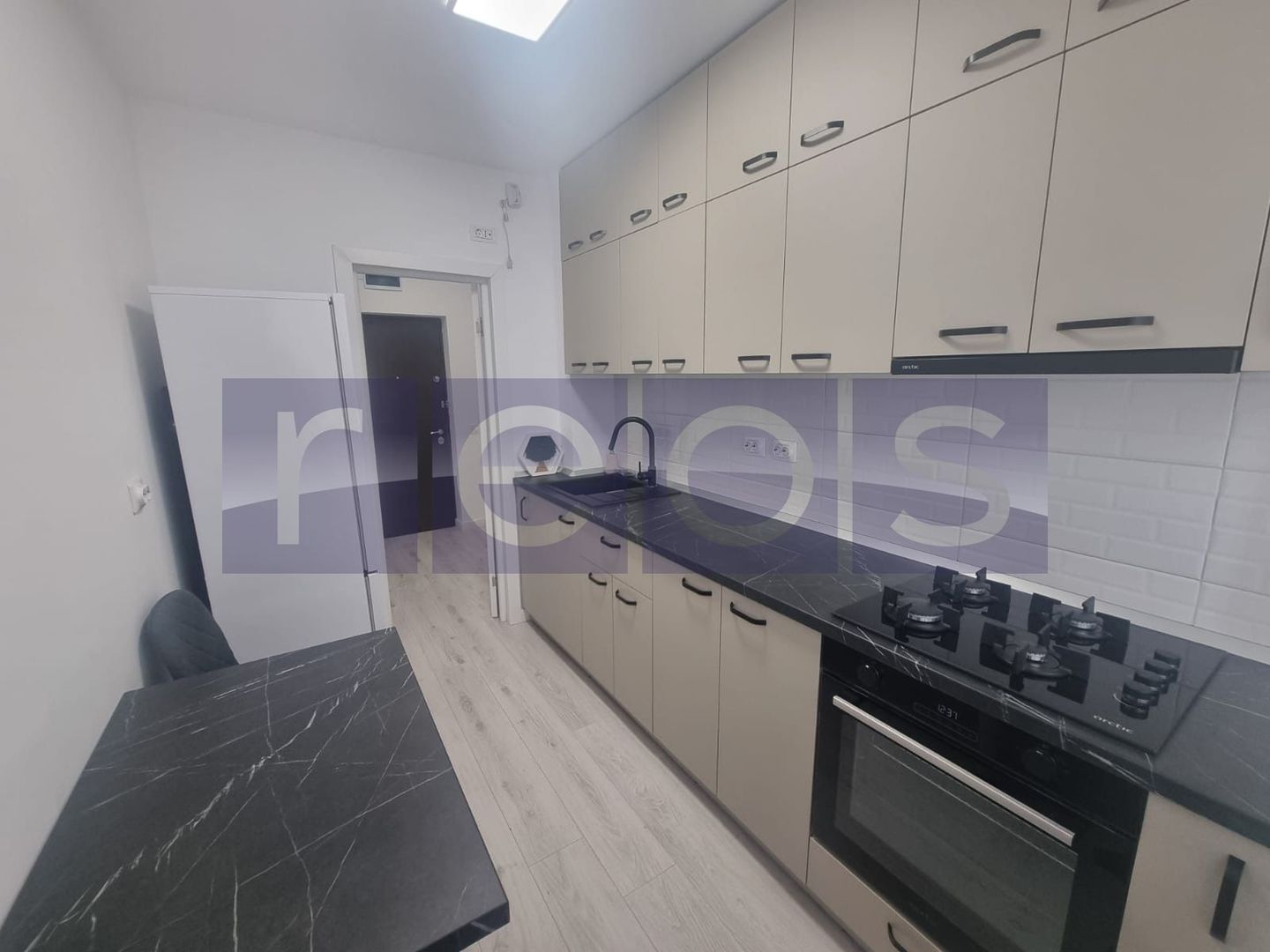 ÎNCHIRIERE 2 CAMERE | UNIRII | LOC DE PARCARE - Poză 8