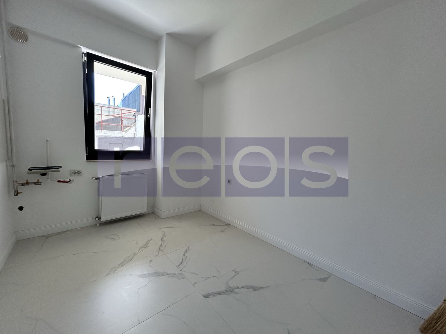VANZARE APARTAMENT 3 CAMERE + CURTE 150 MP | ZONA ANDRONACHE | RENOVAT - Poză 8