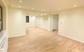 Vânzare vilă 8 camere | Grădină 500mp | 3 locuri de parcare - Poză 12