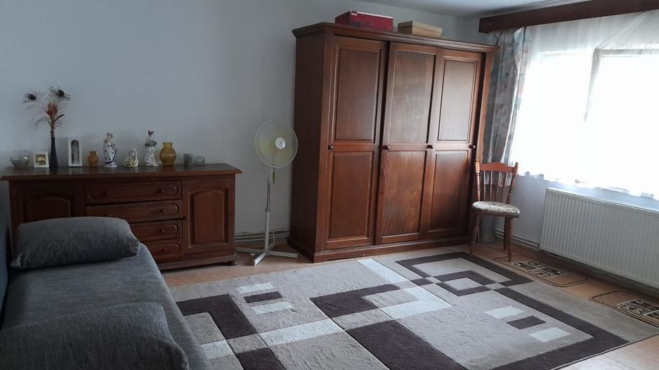 Apartament 3 camere 2 băi pe drumul careiului - Poză 2