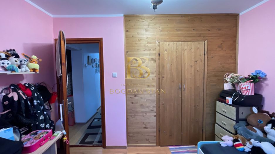 Apartament 3 camere de vânzare | Parter | Zona Micro 16 - Poză 8