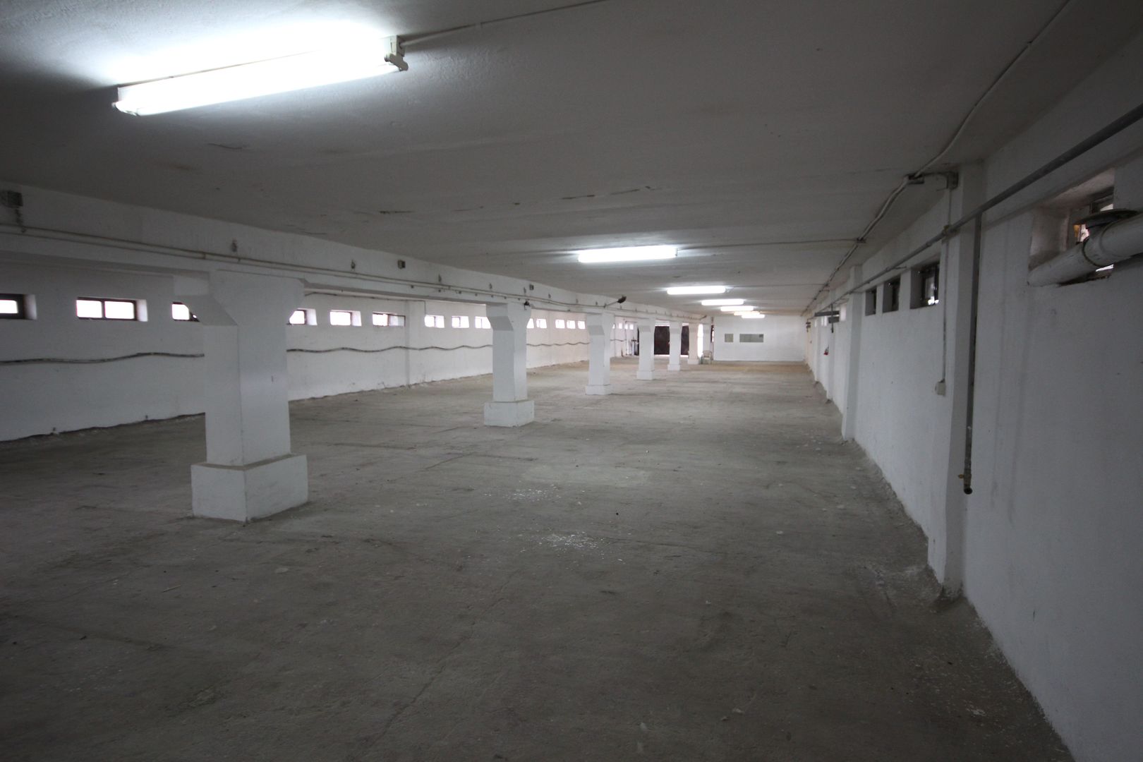 Spațiu industrial  600  mp în zona Sud - Poză 1