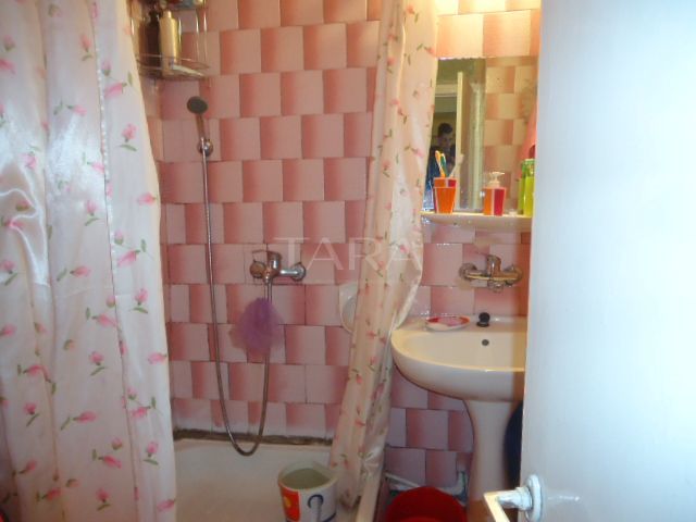 Apartament cu 4 camere, ideal pentru familie, în zona Penny. - Poză 6