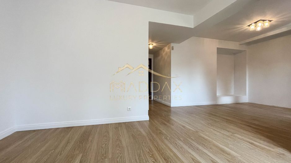 Amazing 6 Rooms Villa // Private Pool // 4 Parking Place / Erou Iancu Nicolae - Poză 25