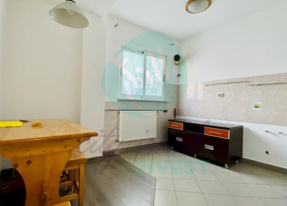 Apartament 6 camere tip duplex - Poză 5