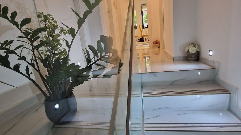 Inchiriem vila cu etaj zona Floreasca Central - Spital Floreasca - Poză 4