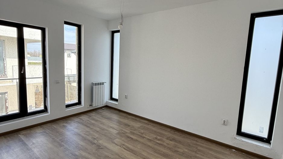 Vila 5 camere 163 mp construiți + teren 289mp - construcție 2023 - Poză 24