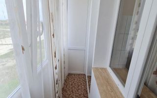 Apartament 1 camera 41 mp utili pivnita si balcon inchis Turnisor - Poză 7