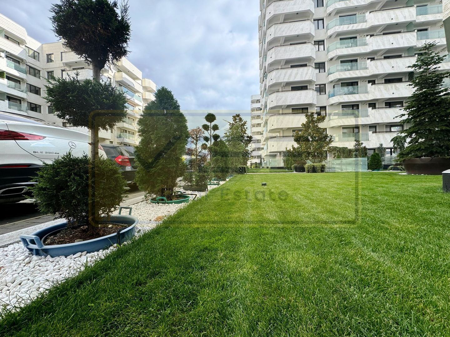 Apartament 2 camere + posibilitate 2 locuri parcare Copou - Royal Town - Poză 29