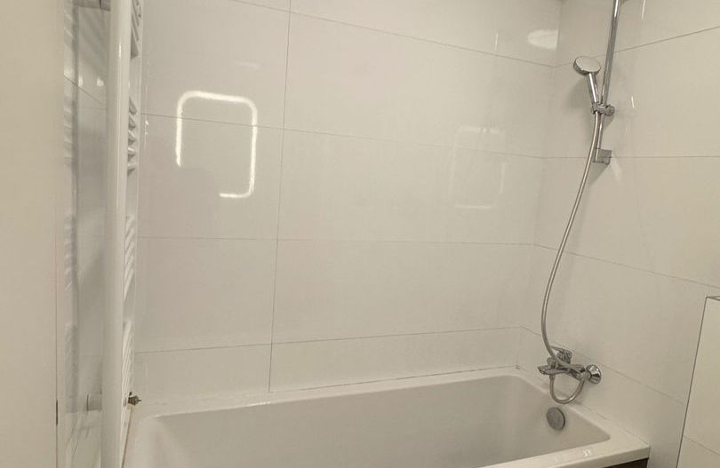 Vilă Duplex cu curte generoasa |Otopeni - Poză 5