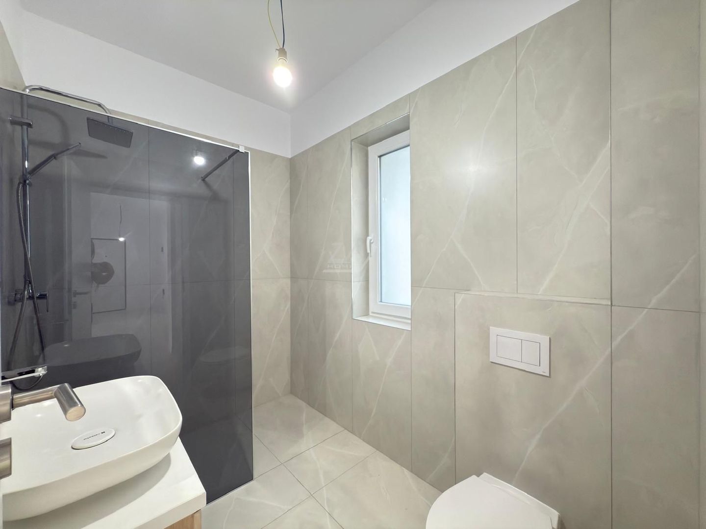 Asfalt. Loc de parcare. Etaj 1. - Poză 8