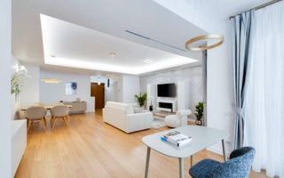 Apartament spatios de vanzare | Herastrau 2 camere + logie - Poză 2