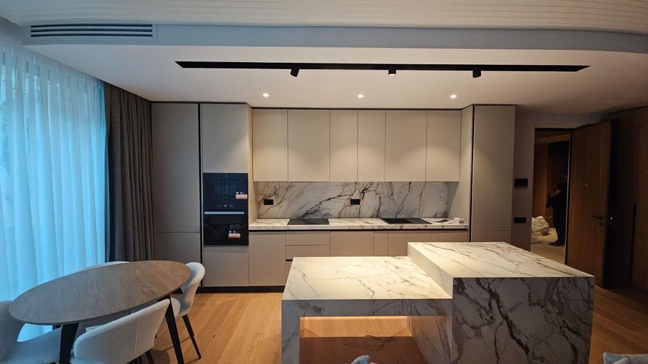 Închiriere Apartament Unic 3 Camere în Zona Primăverii - Poză 3