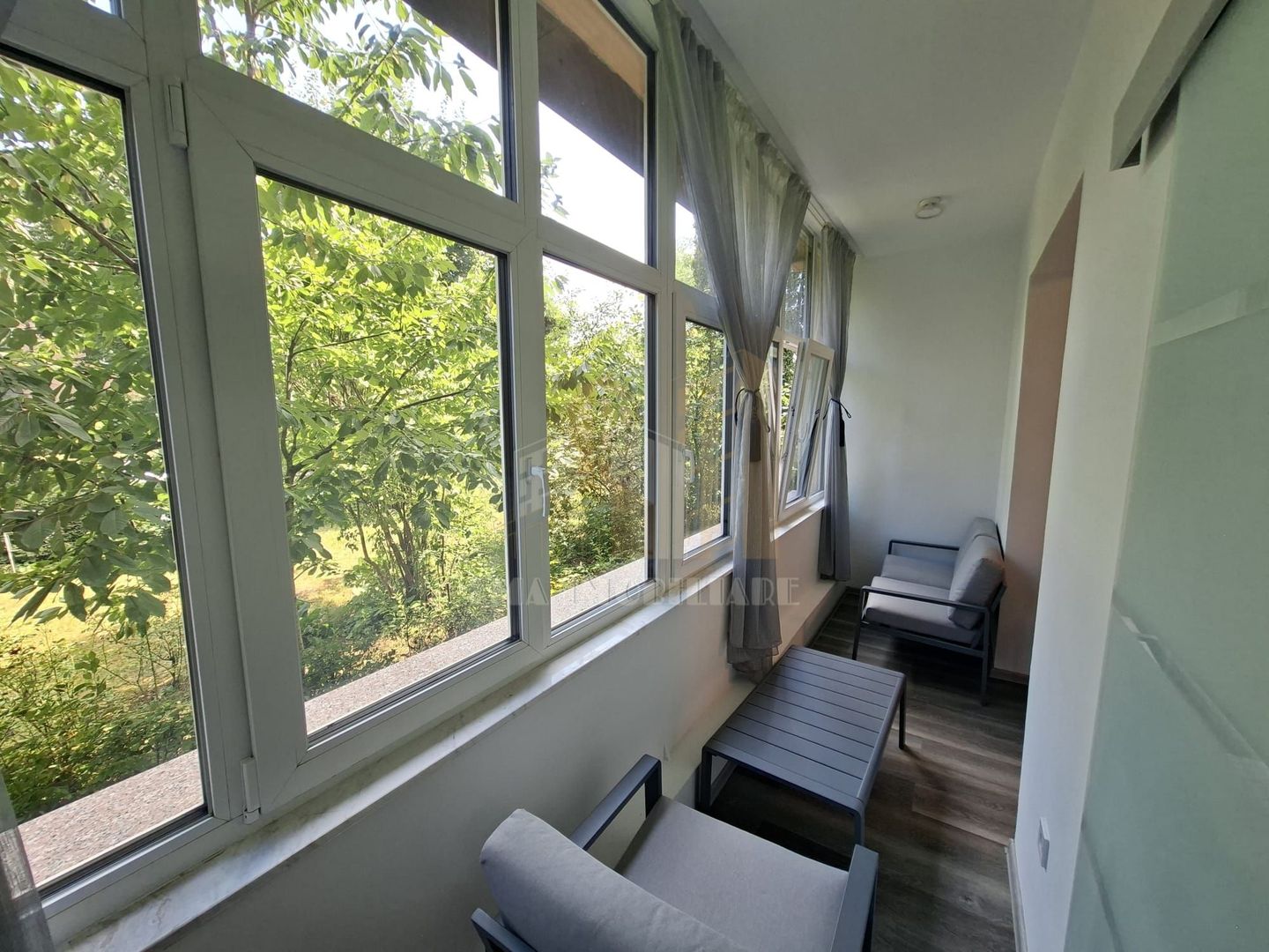 Apartament 2 camere renovat mobilat 2026 Astra Brasov - Poză 5