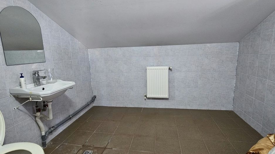 Spațiu - apartament 5 camere de închiriat – 160 mp - Micro 20 – zona BKO - Poză 16
