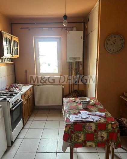 Apartament 3 camere Sagului cu centrala - Poză 3
