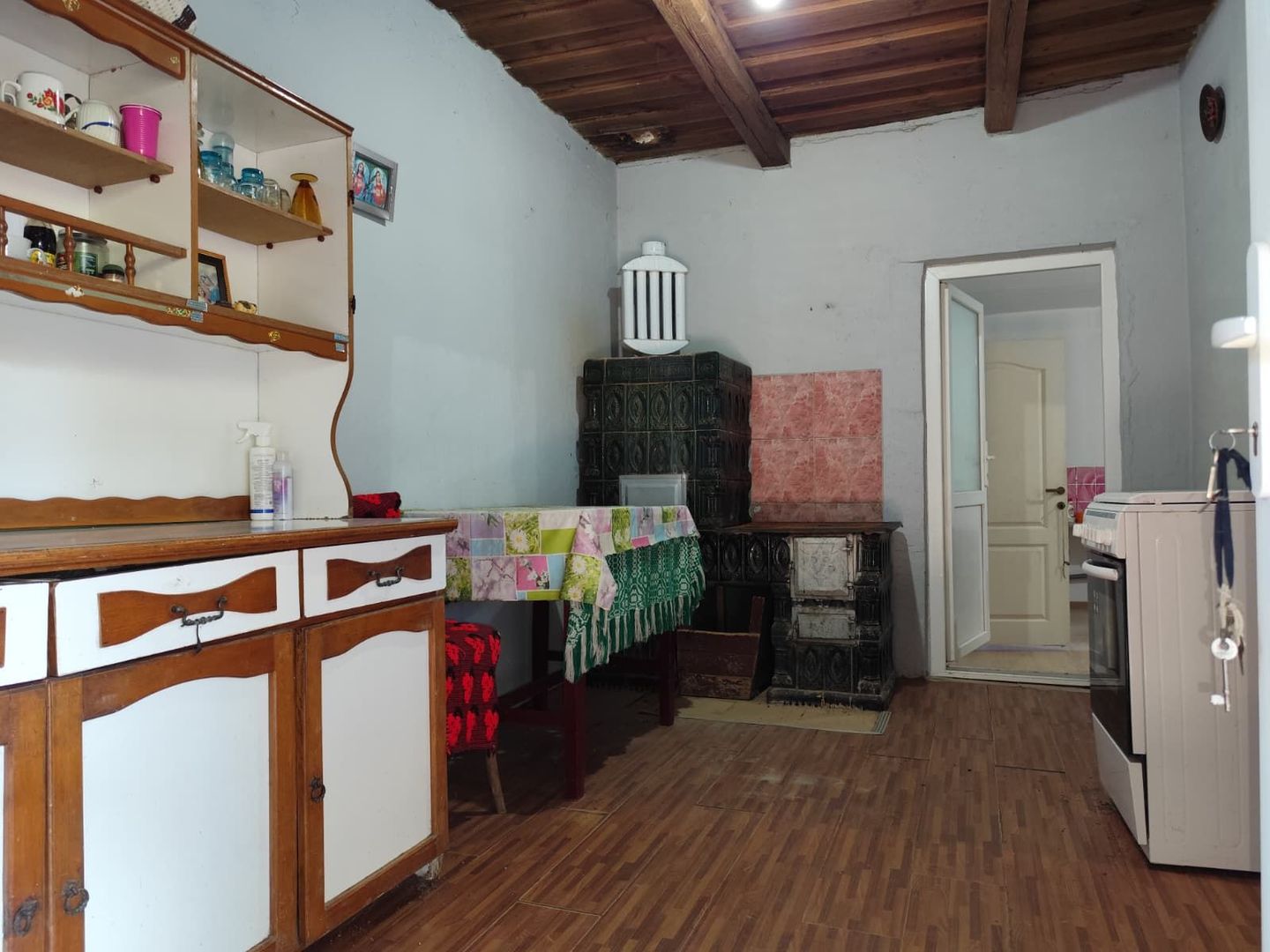 Casa la tara de vanzare, teren mare, 2 intrari auto - Calea Mare, Biho - Poză 12