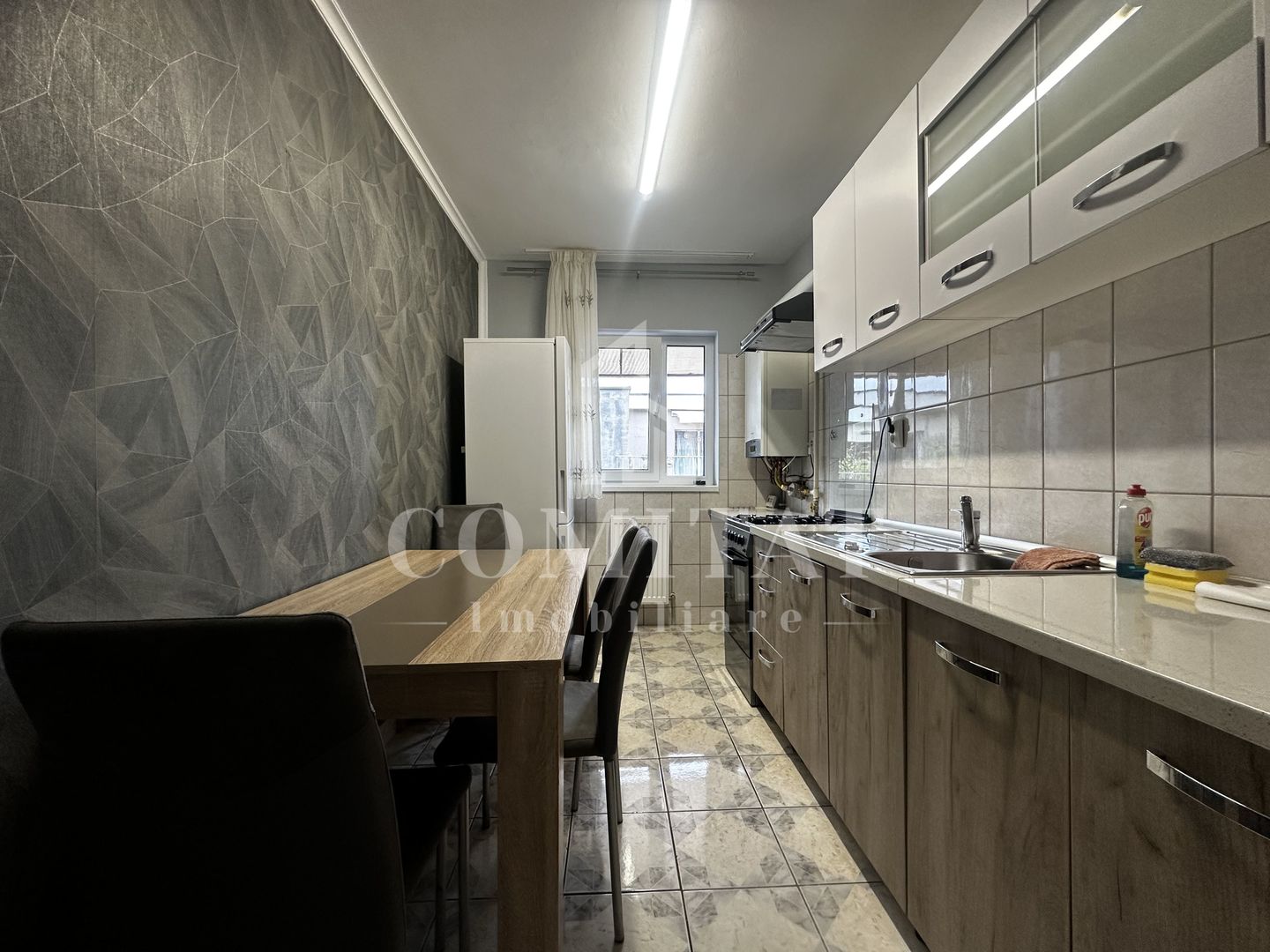 Apartament la etaj intermediar | Decomandat | Zona Eroilor - Poză 8