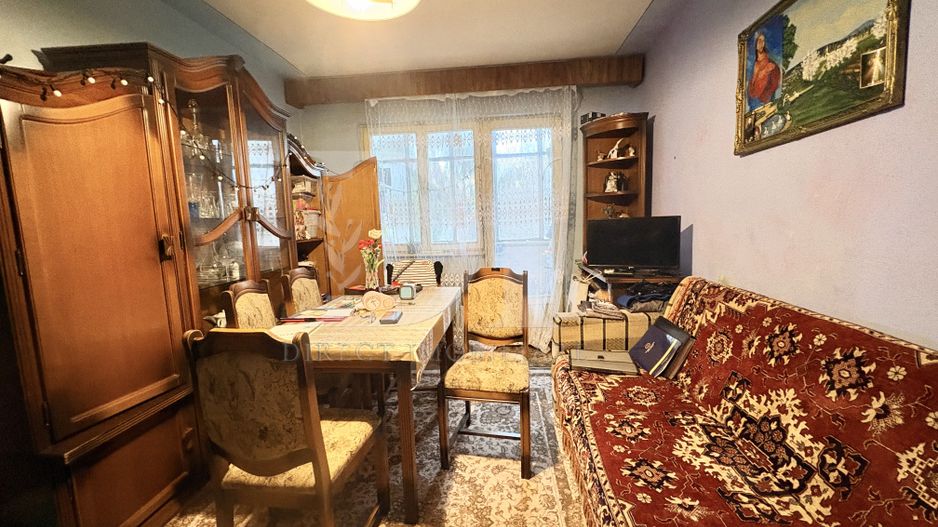 Apartament cu 3 camere -zona Bucium Manastur - Poză 1