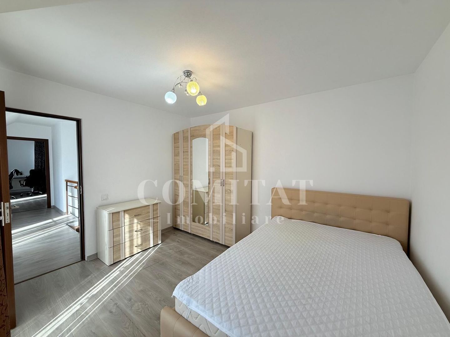 Casă individuală 4 dormitoare zona Hasdeu - Poză 12