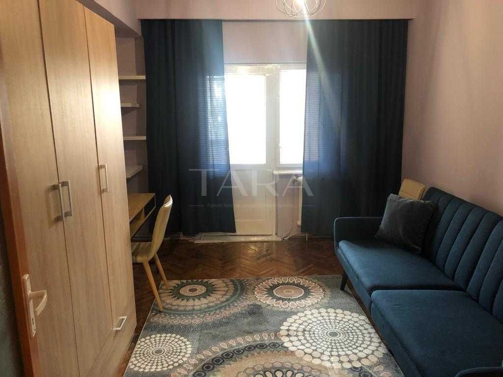 Apartament cu 3 camere, zona Piața Cipariu - Poză 2