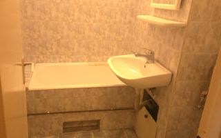 Garsoniera de inchiriat zona centrala - Poză 5